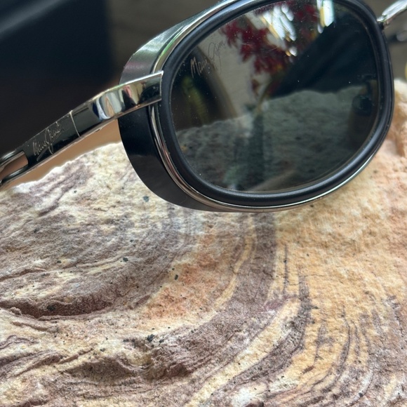 Maui Jim Makana sunglasses - Picture 3 of 6